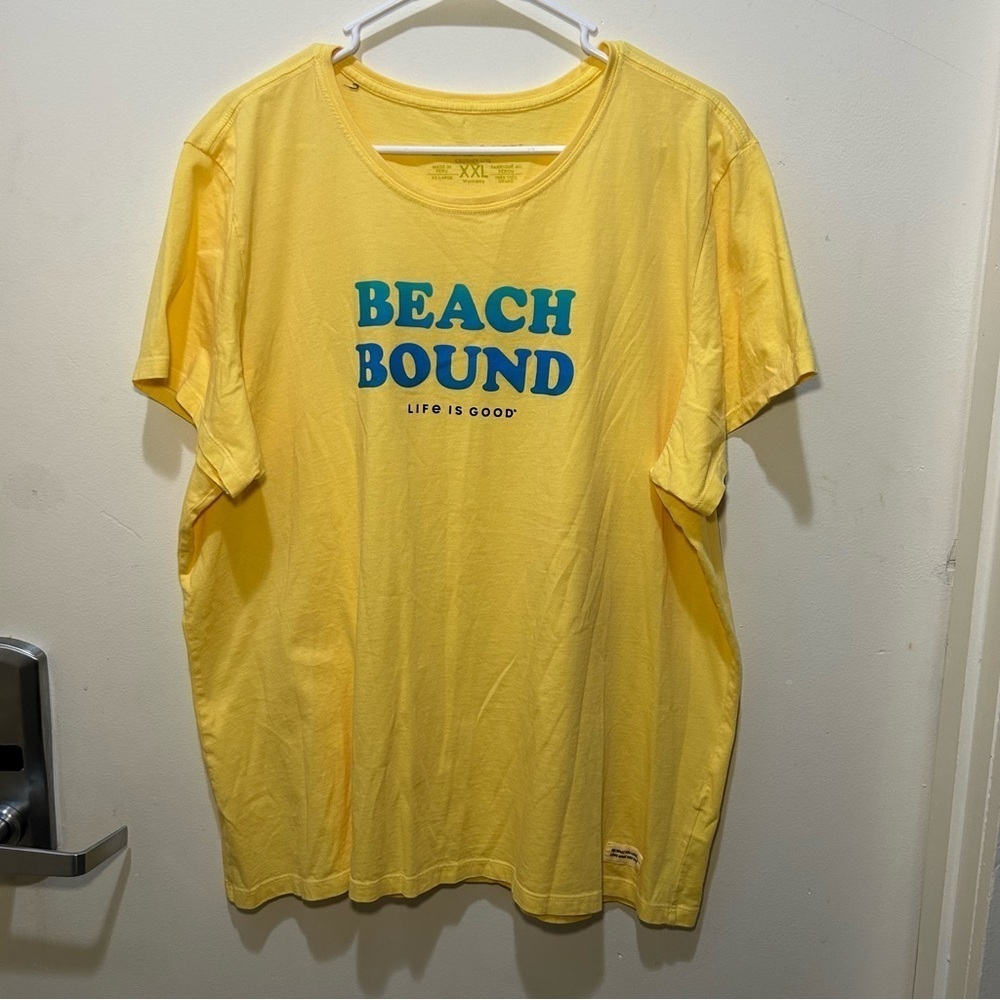 Life is Good Crusher-Lite Yellow & Blue “Beach Bound” Short Sleeve TOP size XXL